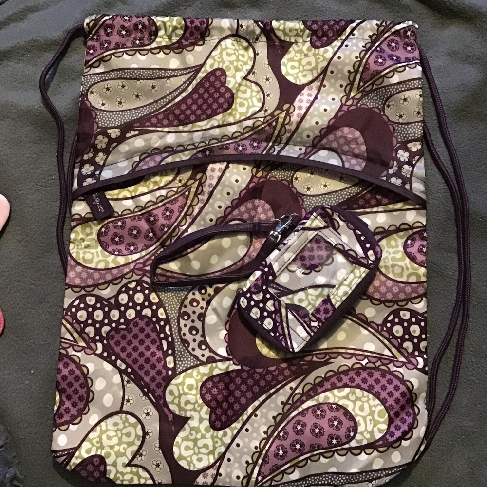 THIRTY-ONE DRAWSTRING BAG & TIMELESS WRISTLET BUNDLE